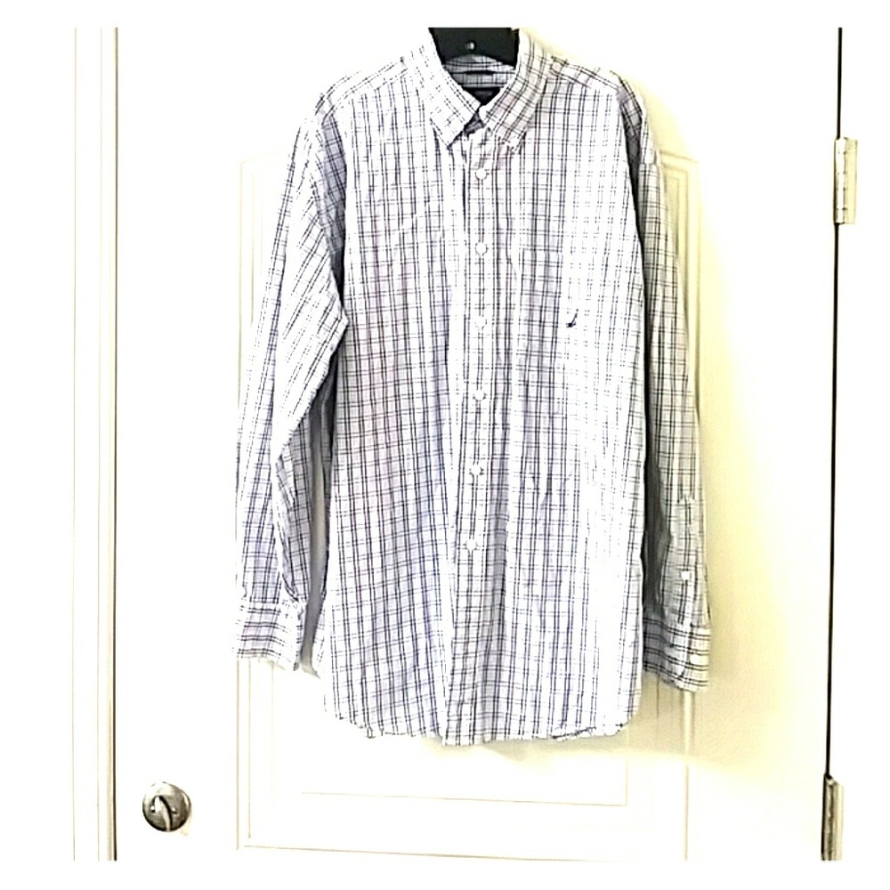 NAUTICA MENS SHIRT SIZE XL